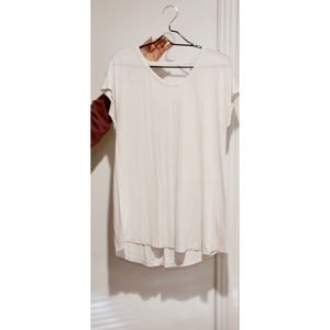 White amazon athleisure, loose fitting